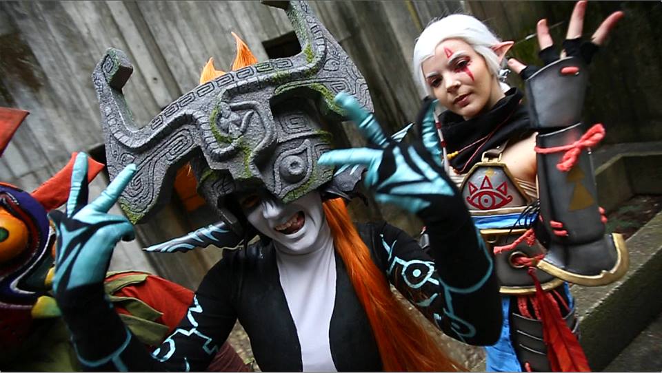 Cospix.net photo featuring Sirena Cosplay and Bloodraven Cosplay