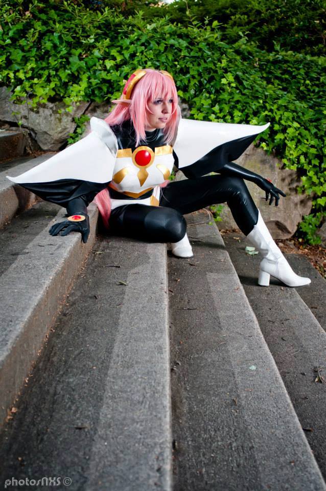 Cospix.net photo featuring Eveille Cosplay