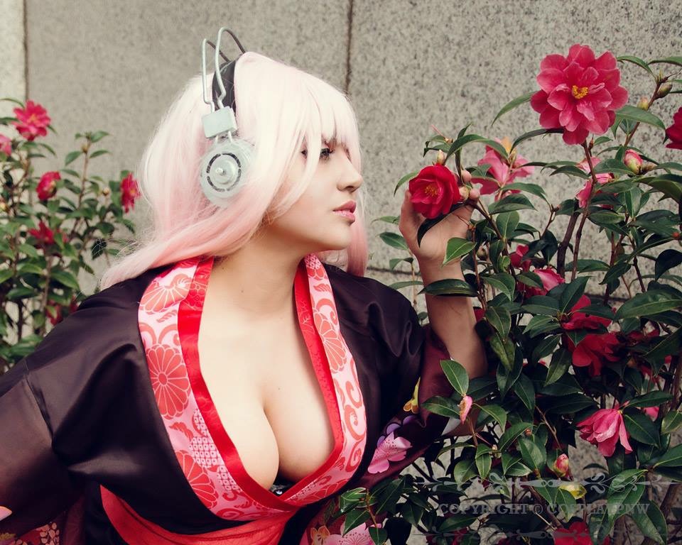 Cospix.net photo featuring CosplayPNW and BloodCountess Cosplay