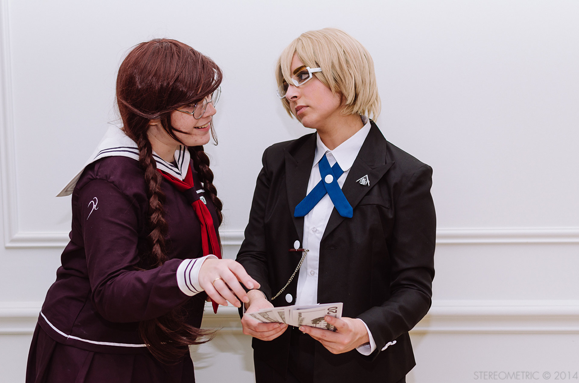 Cospix.net photo featuring Stereometric and Lunar Prince Cosplay