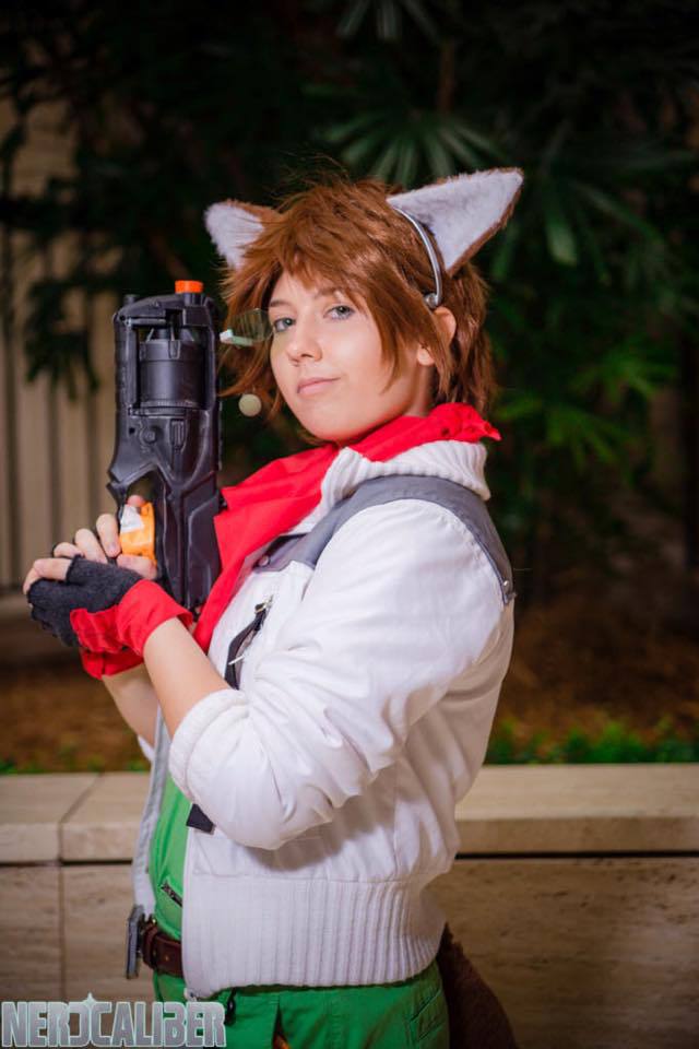 fox mccloud cosplay